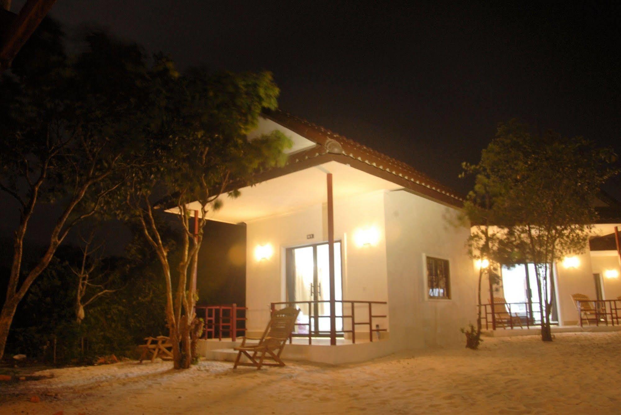 Home Stay Resort Koh Rong Sanloem Exteriör bild