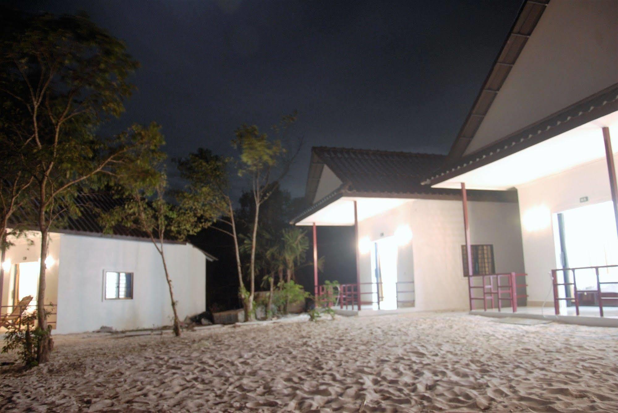 Home Stay Resort Koh Rong Sanloem Exteriör bild
