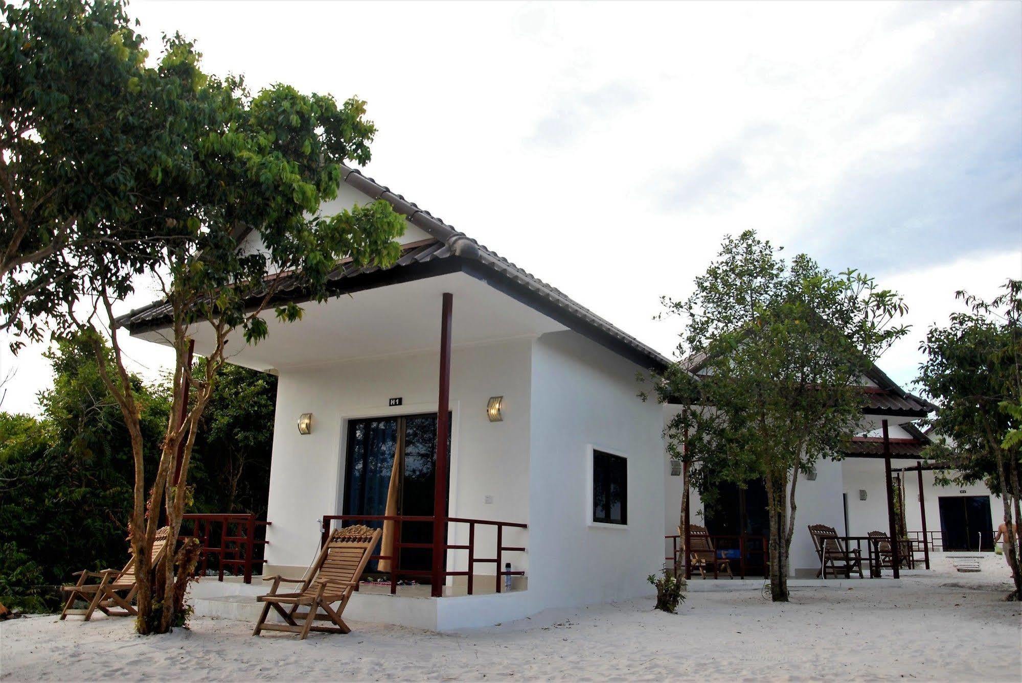 Home Stay Resort Koh Rong Sanloem Exteriör bild